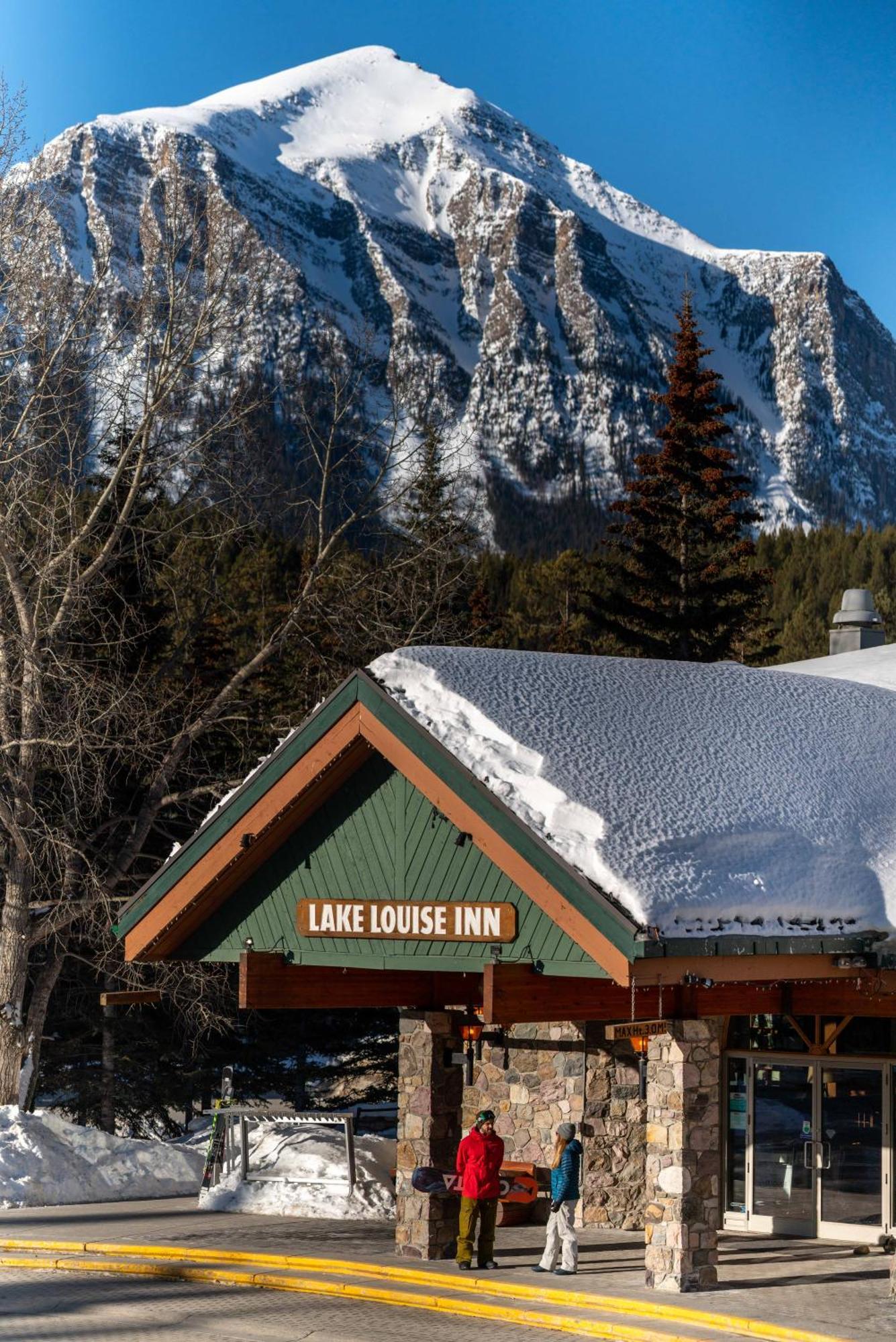 Lake Louise Inn Экстерьер фото
